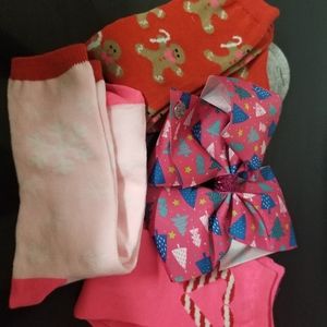 Jojo bow + cat & jack socks
